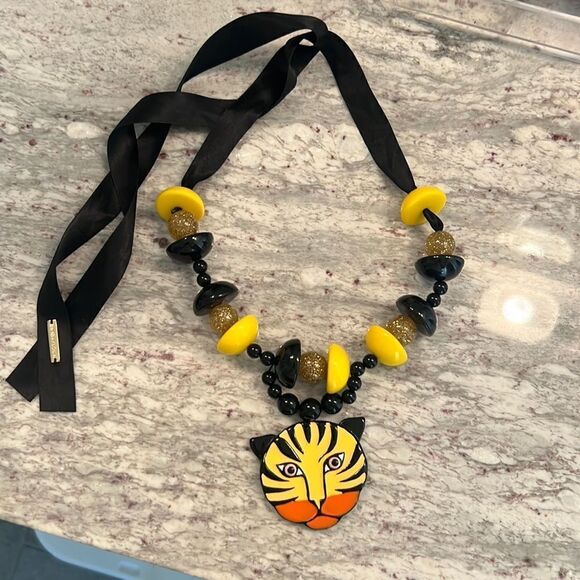 Necklace tiger ✨✨✨   - Picture 1 of 6